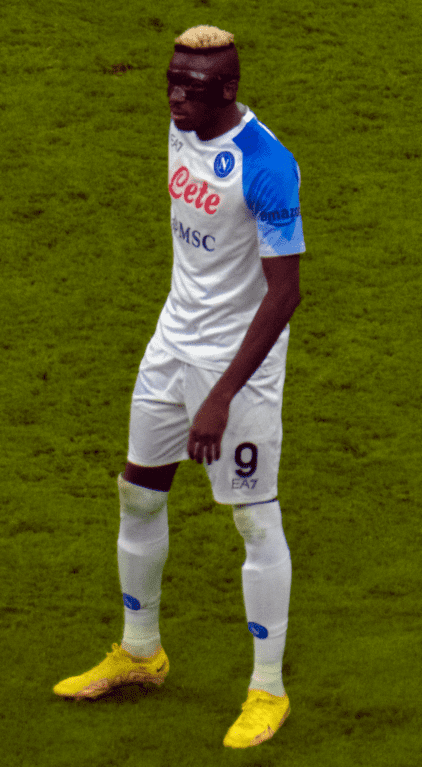 Victor Osimhen con la maglia del Napoli (2023). Photo by pino_alpino CC-BY-SA-4.0.
