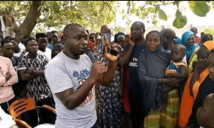 Wadume addressing his people. Photo credit: Daily Trust.