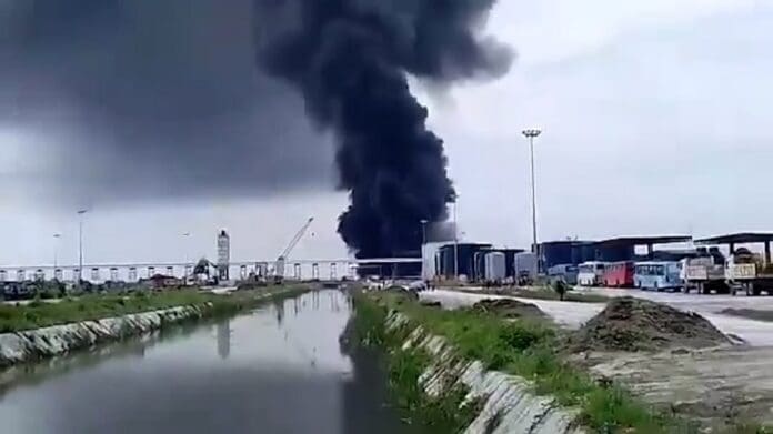 Fire seen at the Dangote Refinery in Lekki, Nigeria. Photo credit: X/@AriseNews.