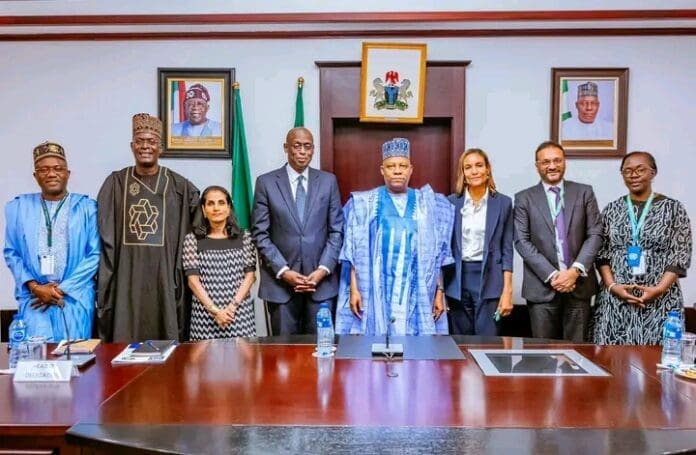 VP Shettima (fourth from right) with UNHCR delegates led by the UNHCR Assistant High Commissioner for Operations, Rauf Mazou (fourth from left). Photo credit: Facebook/Kashim Shettima.