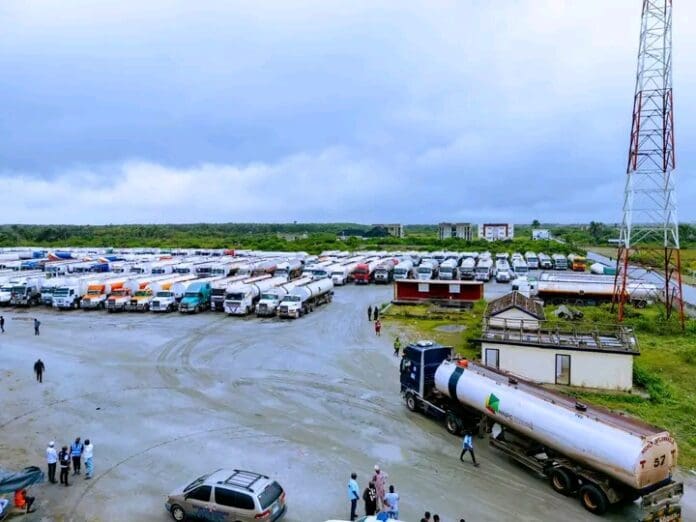 NNPC trucks at the Dangote Refinery on Saturday ahead of the scheduled petrol loading on Sunday. Photo credit: Facebook/NNPC Limited.