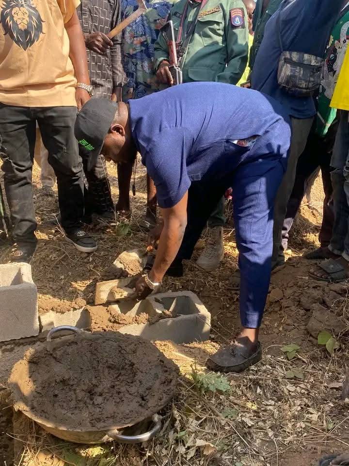 Orwough Maurice laying foundation for construction of a modern clinic at Aginge, Mbagwem Council Ward of Guma County. credit Orwough Maurice.
