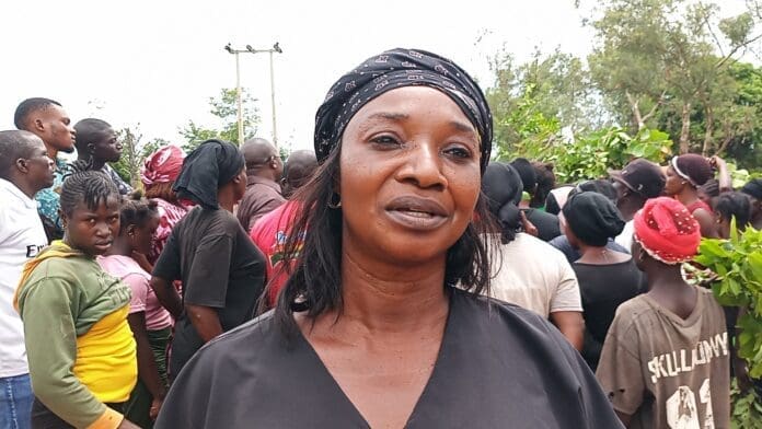 Women hold leaves in a peaceful protest advocating for the withdrawal of the Nigerian Army in response to the tragic ambush that claimed the lives of three individuals near a military checkpoint on June 4th, 2025. Photo Credit: Lawrence Zongo.