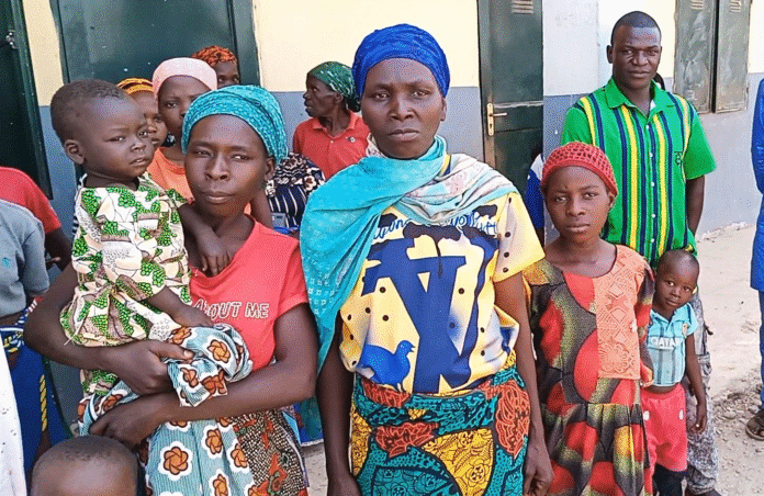 Displaced Persons from Libere. Photo by Mike Odeh James.