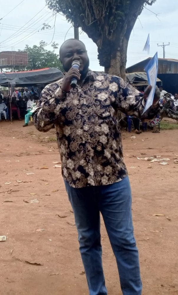 Solomon Amande, Nzaav Community Youth Leader. Credit: Ekani Olikita.