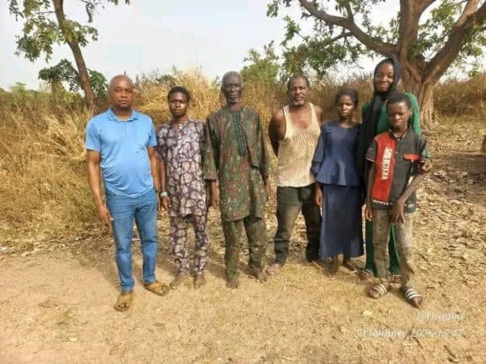 Picture of the 6 Christian Hostages Freed From The Terrorists’ Forest Den in Kogi Picture Courtesy: Ayietoro-Kiri Bunu Development Association