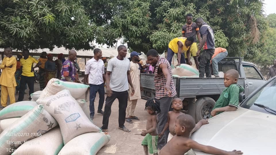 Equipping The Persecuted deliver Food Items To Conflict Areas in Taraba State. Photo by Mike Odeh James.