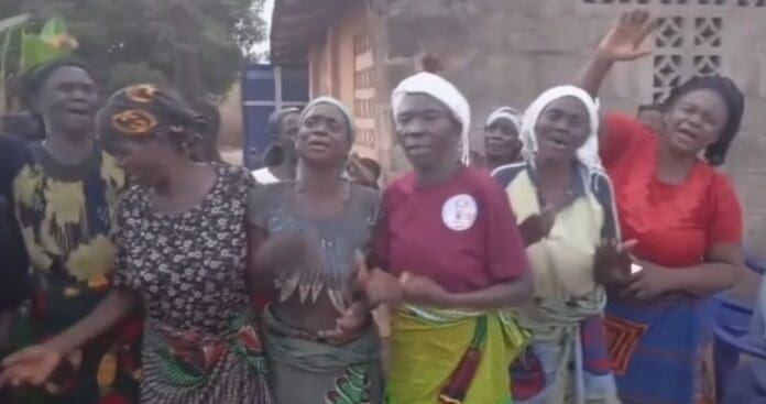 Mourning parents of kidnapped worshippers from St. John Catholic Church Ojije Credit: Catholic Diocese of Otukpo.