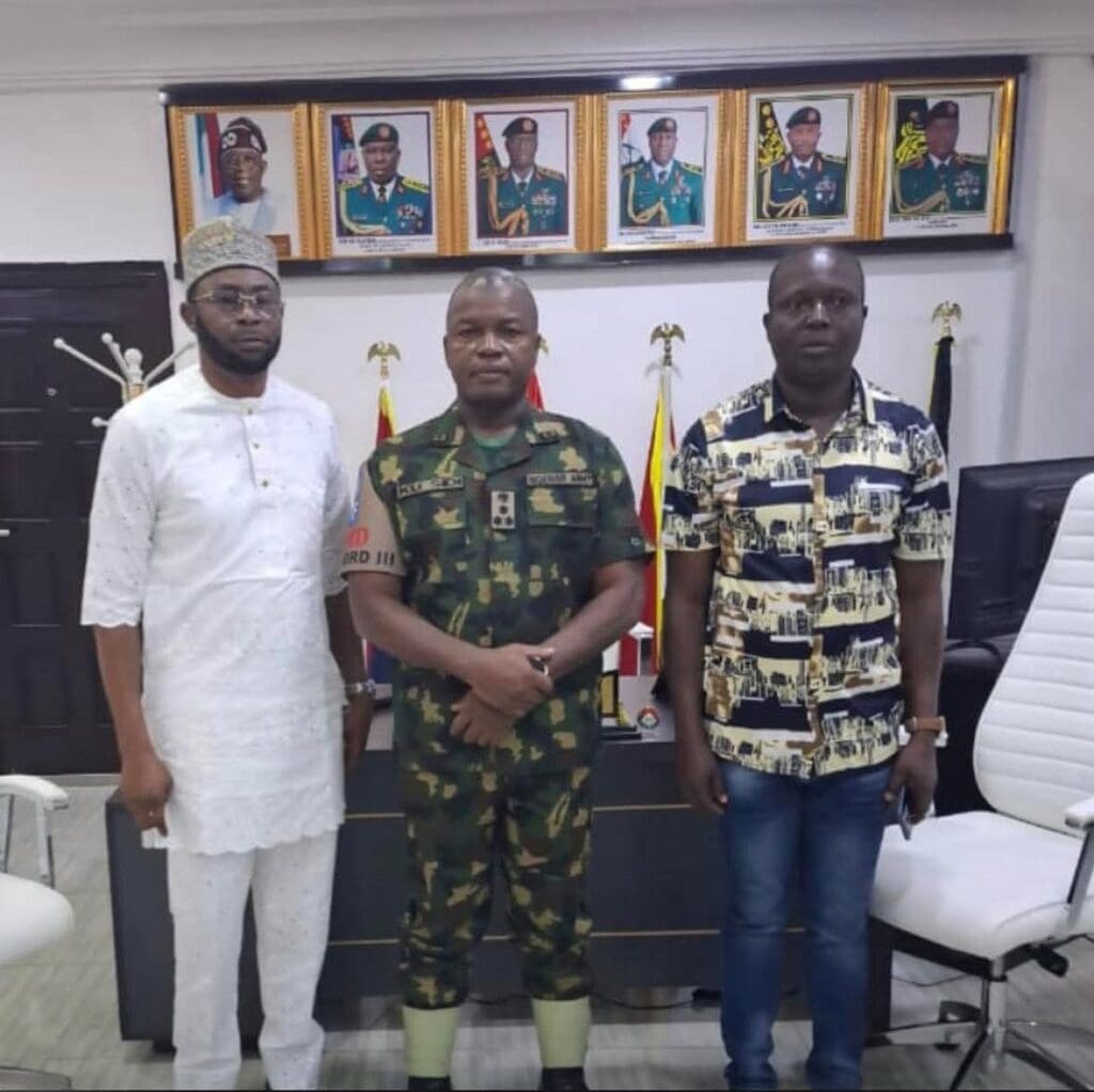From.Left to Right - On white native dress - Chairman, Yagba West county, Mr. Tosin Oluokun, on military uniform - Brigade Commander of the 12 Brigade Nigerian Army, Chari Maigumeri Barracks, Lokoja, Kogi state, Brigadier General Kasim Umar Sidi,  and extreme right - Mr. Pius Kolawole, Senior Special Assistant (SSA) to the Kogi state governor on Yagba Federal Constituency. Picture Courtesy: Egbe Mekun Media.