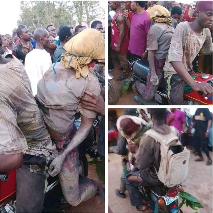 Corpses of Fulani terrorists' attack victims in Gwer-West County being evacuated to mortuary Credit: Damian Attah